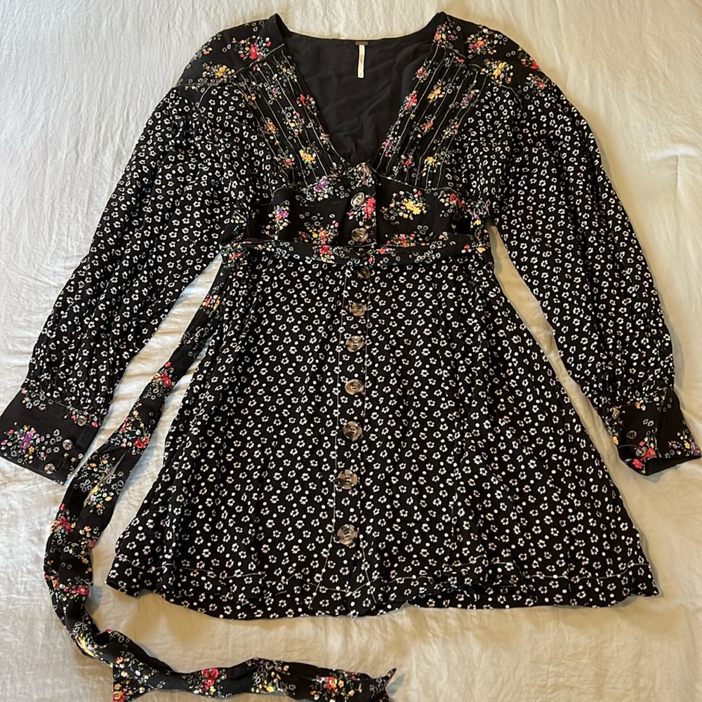 Free People floral Boho v neck belted dress size M